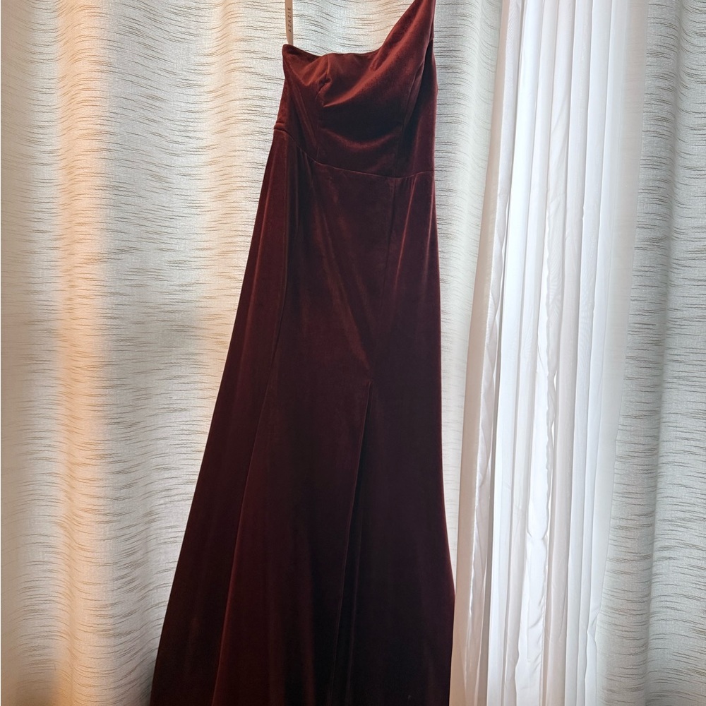 Azazie One-Shoulder Velvet Dress in Deep Burgundy